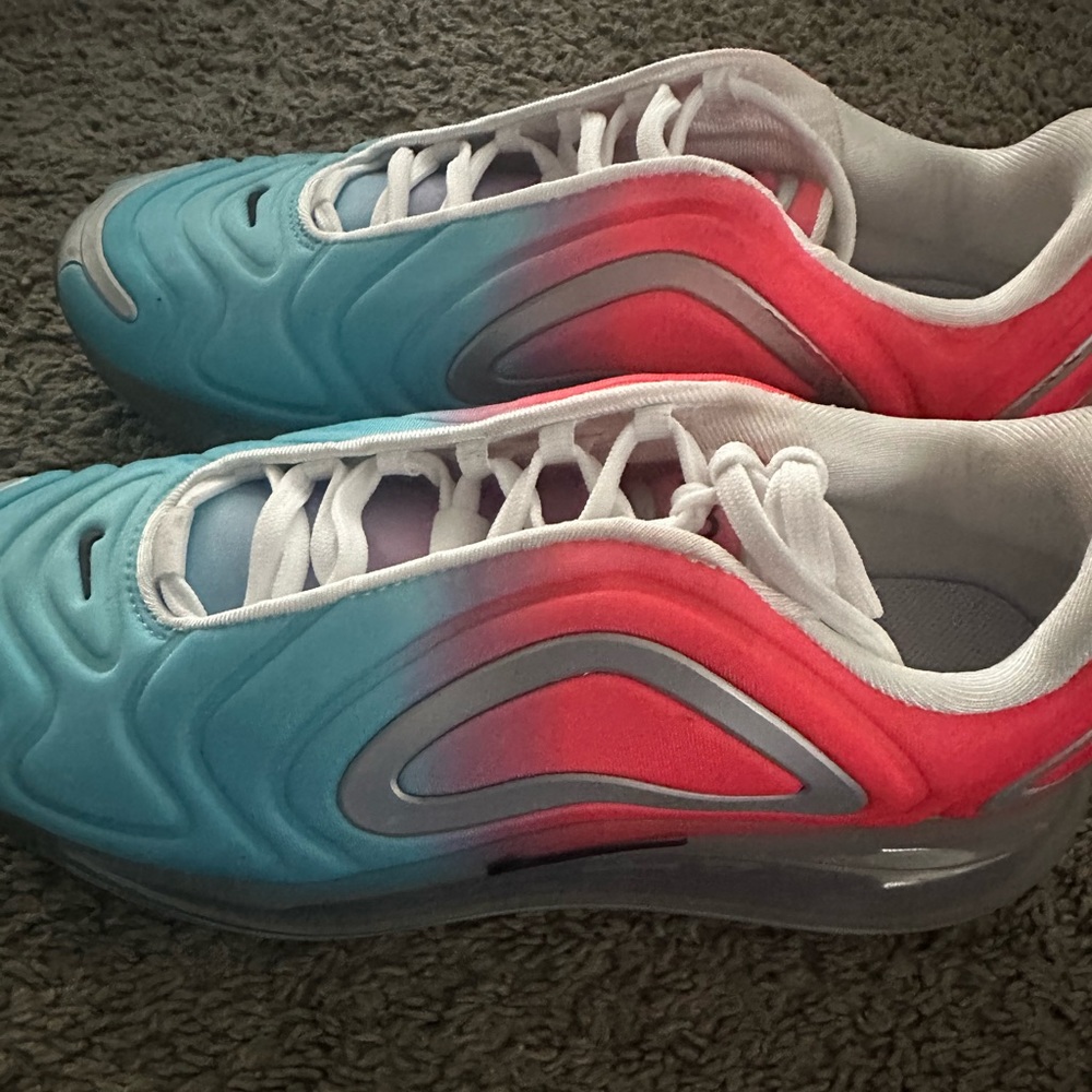 Air Max 720 Pink Sea (Women’s)